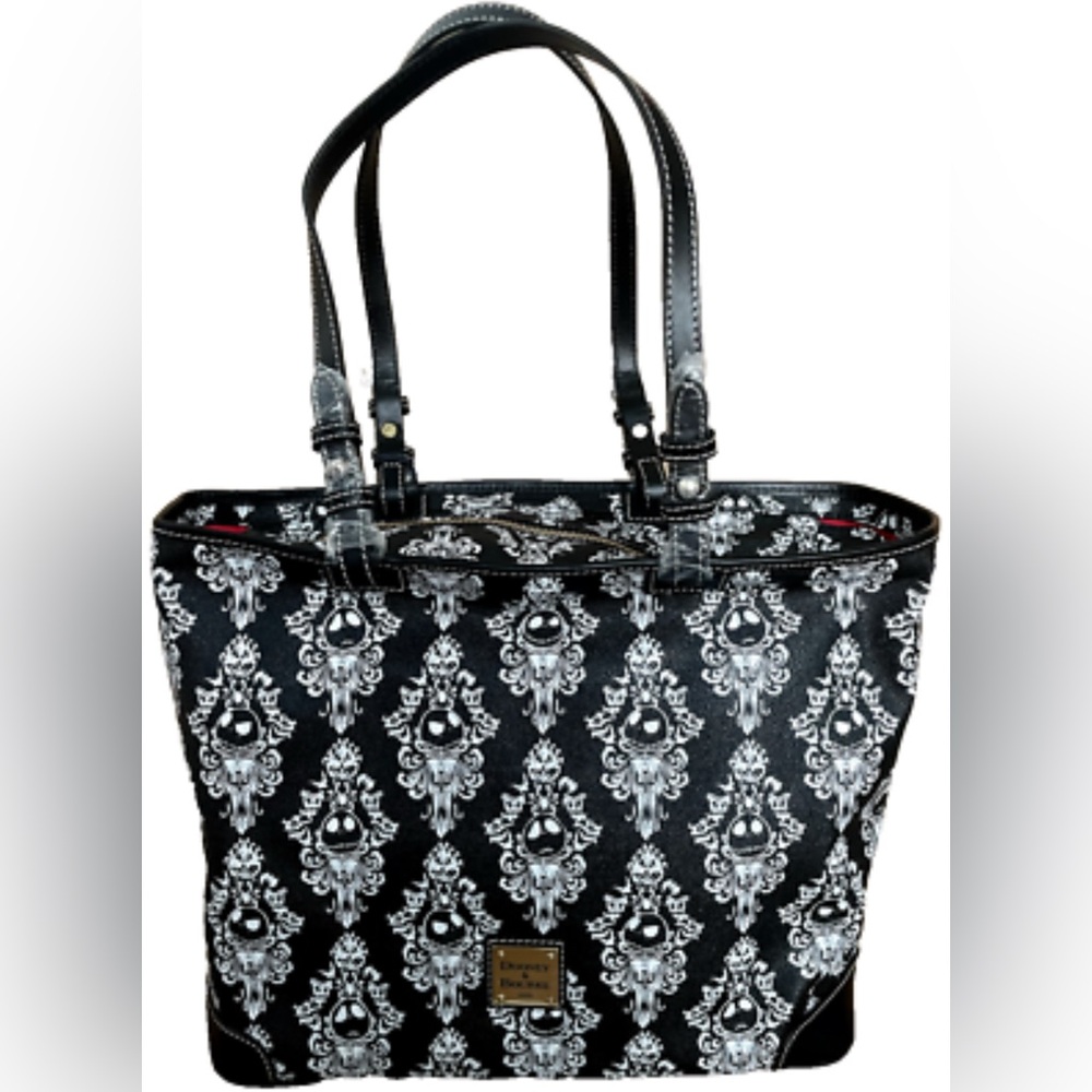 RARE Dooney & Bourke Disney Jack Skellington Tote and Pouch 🥰